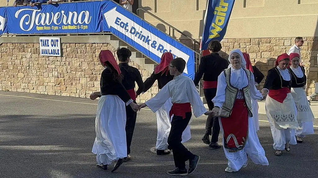 Dancers performing outside the Taverna